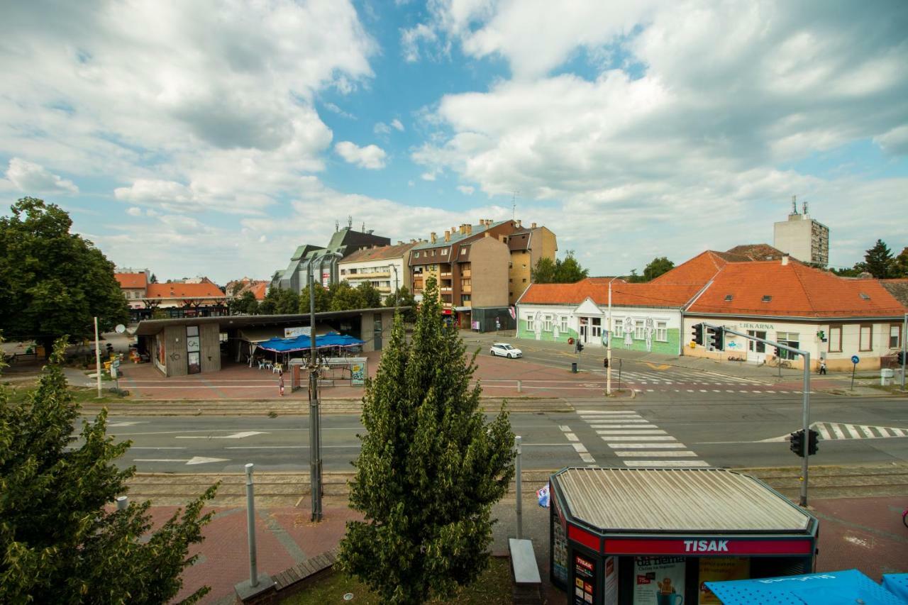 Flamingos Apartman & Fitness Centar Osijek - Blizina Bolnice Kbc 奥西耶克 外观 照片