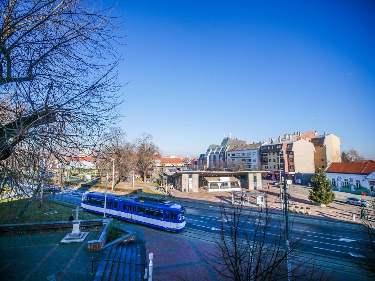 Flamingos Apartman & Fitness Centar Osijek - Blizina Bolnice Kbc 奥西耶克 外观 照片